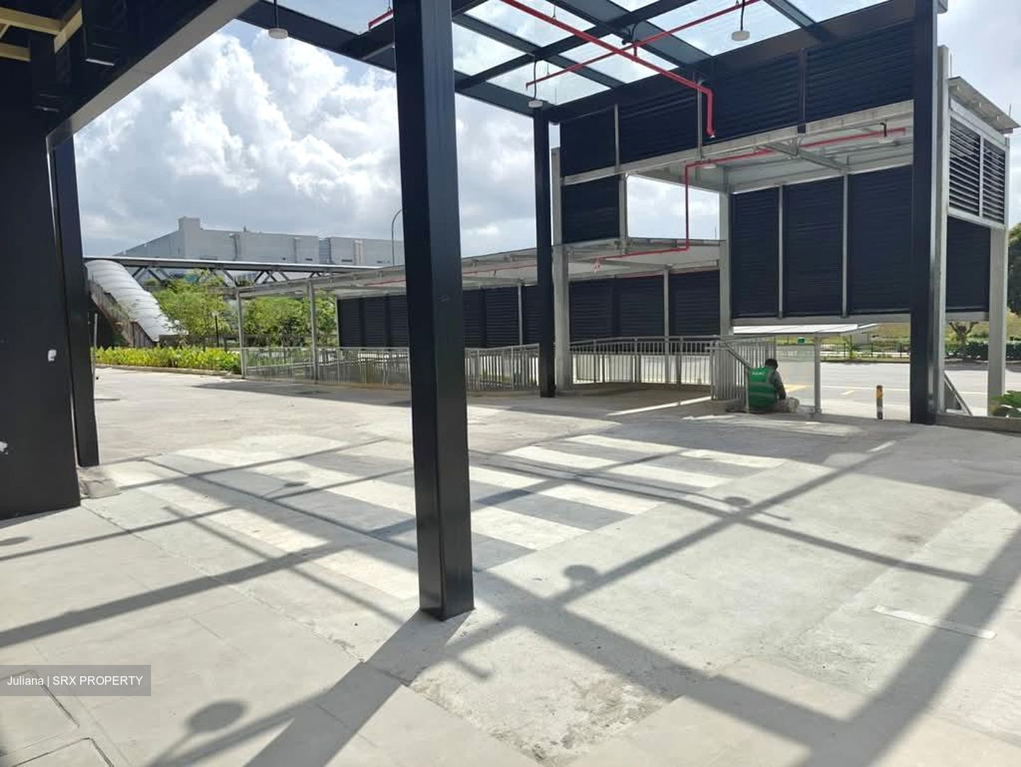 Stellar@tampines (D18), Retail #532148621